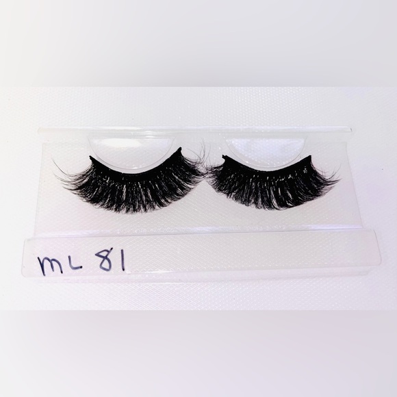 Lash Strip ML81 - Picture 2 of 2